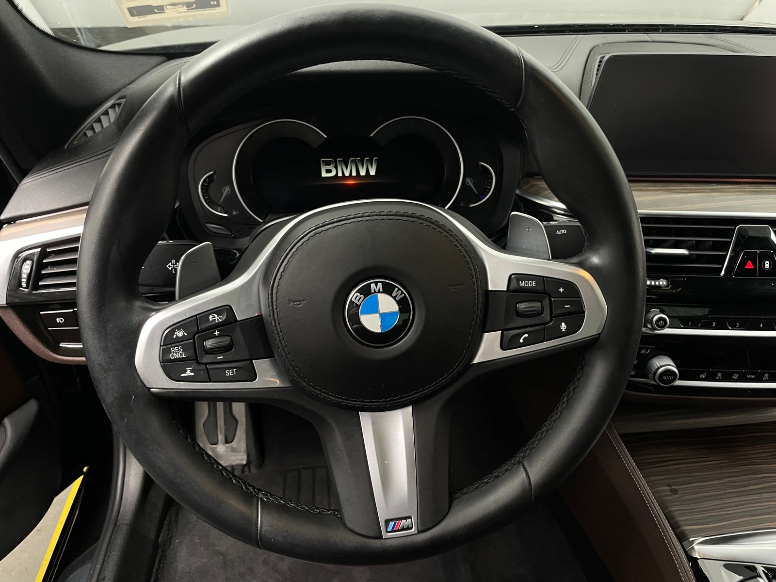 Thumbnail: 2018 BMW 5 Series - 4