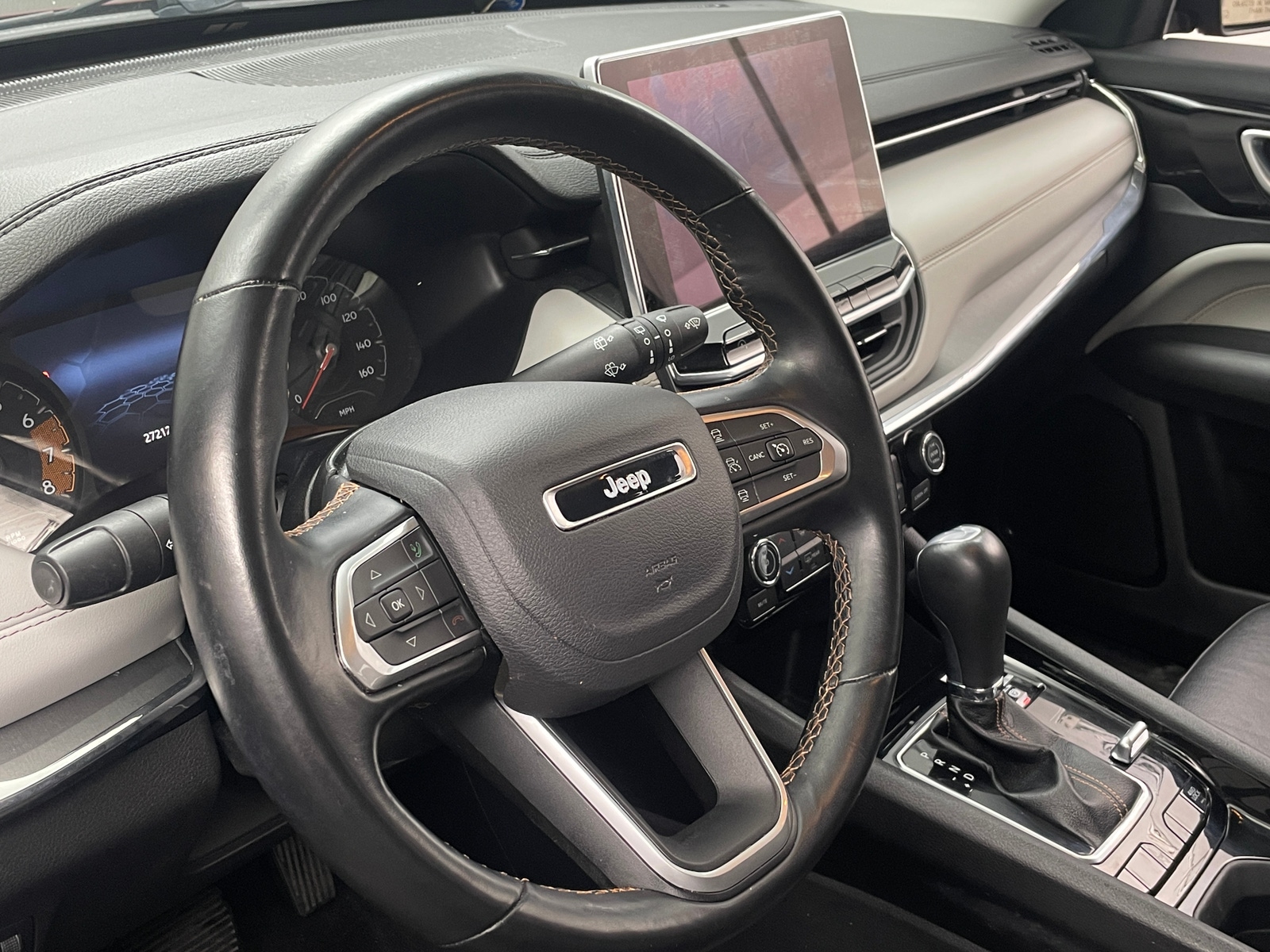 Thumbnail: 2022 Jeep Compass - 4