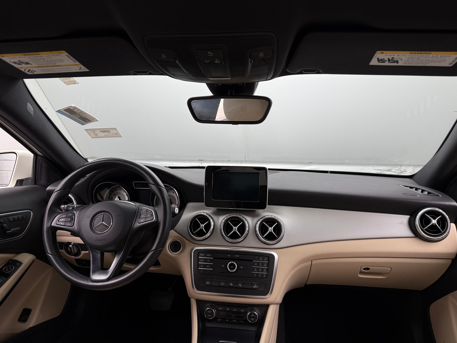 Thumbnail: 2017 Mercedes-Benz GLA - 2