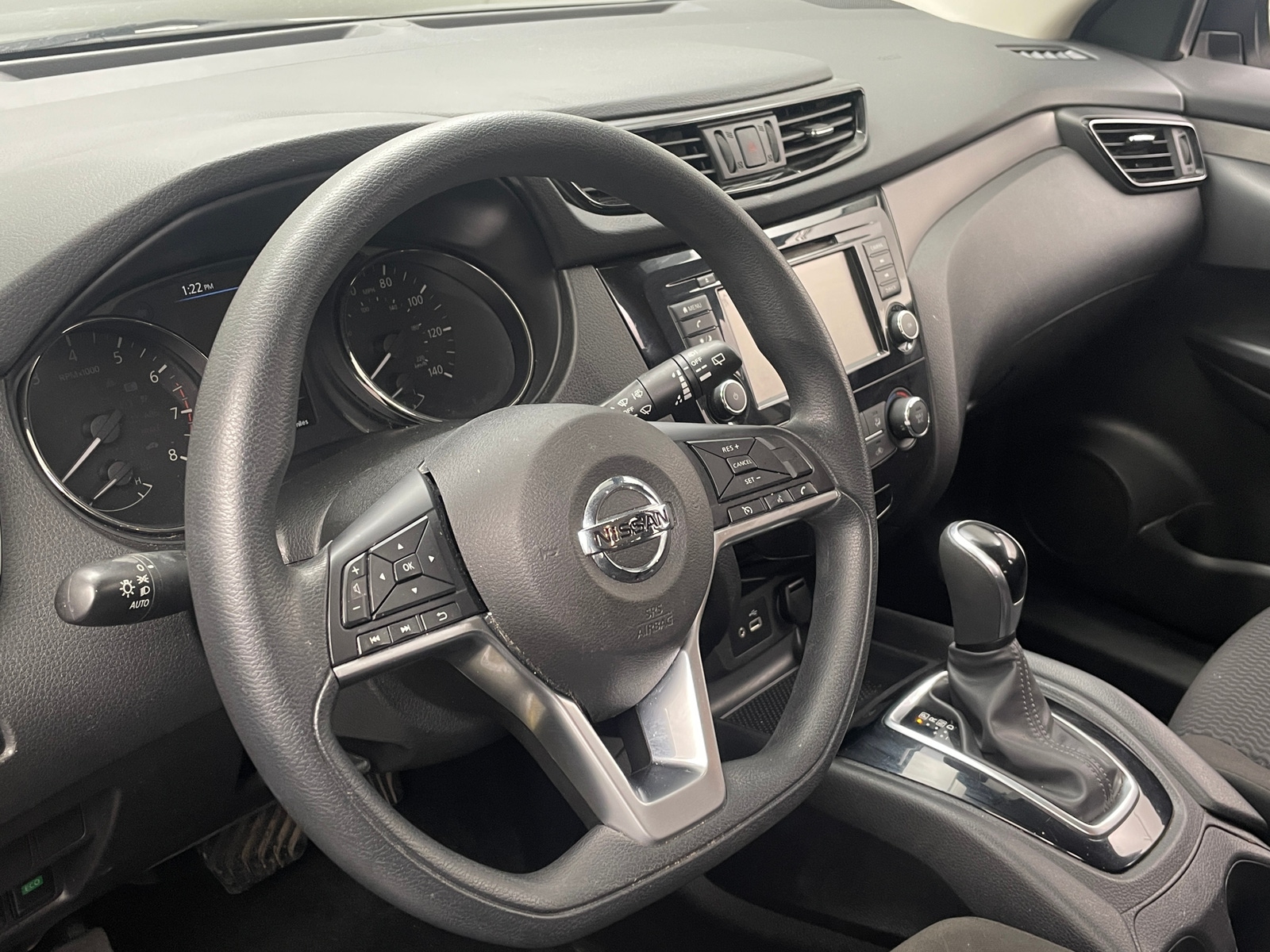 Thumbnail: 2020 Nissan Rogue Sport - 5