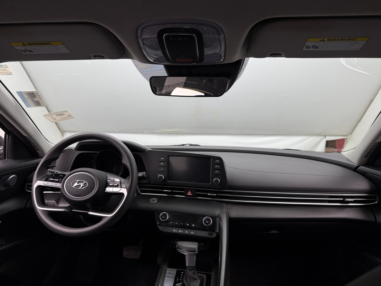 Thumbnail: 2023 Hyundai Elantra - 3