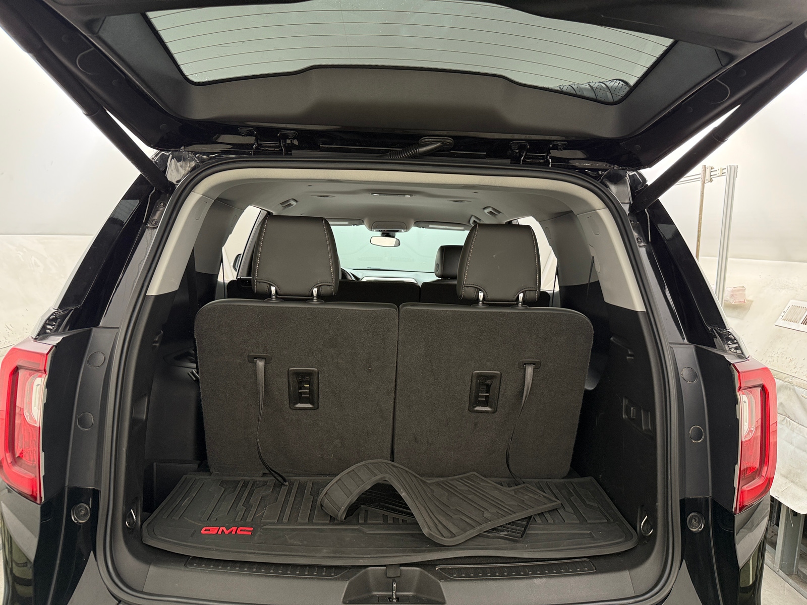 Thumbnail: 2021 GMC Acadia - 6