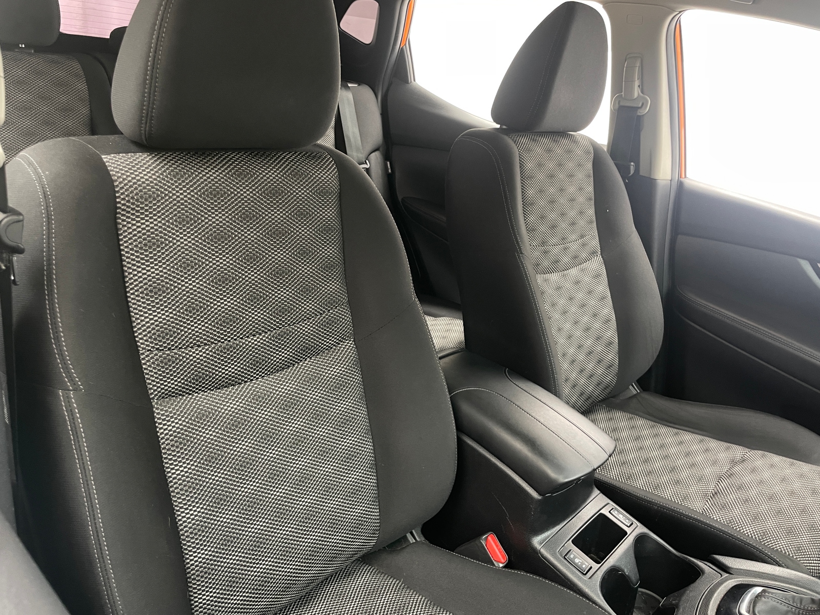 Thumbnail: 2021 Nissan Rogue Sport - 2