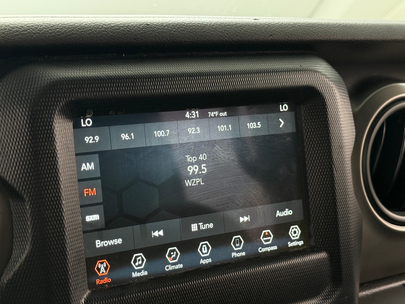 Thumbnail: 2018 Jeep Wrangler - 4