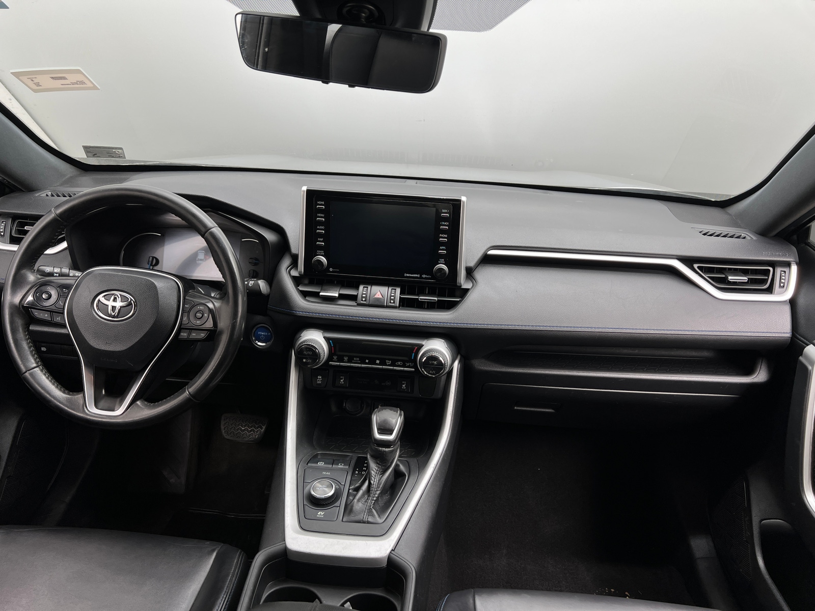 Thumbnail: 2020 Toyota RAV4 - 3