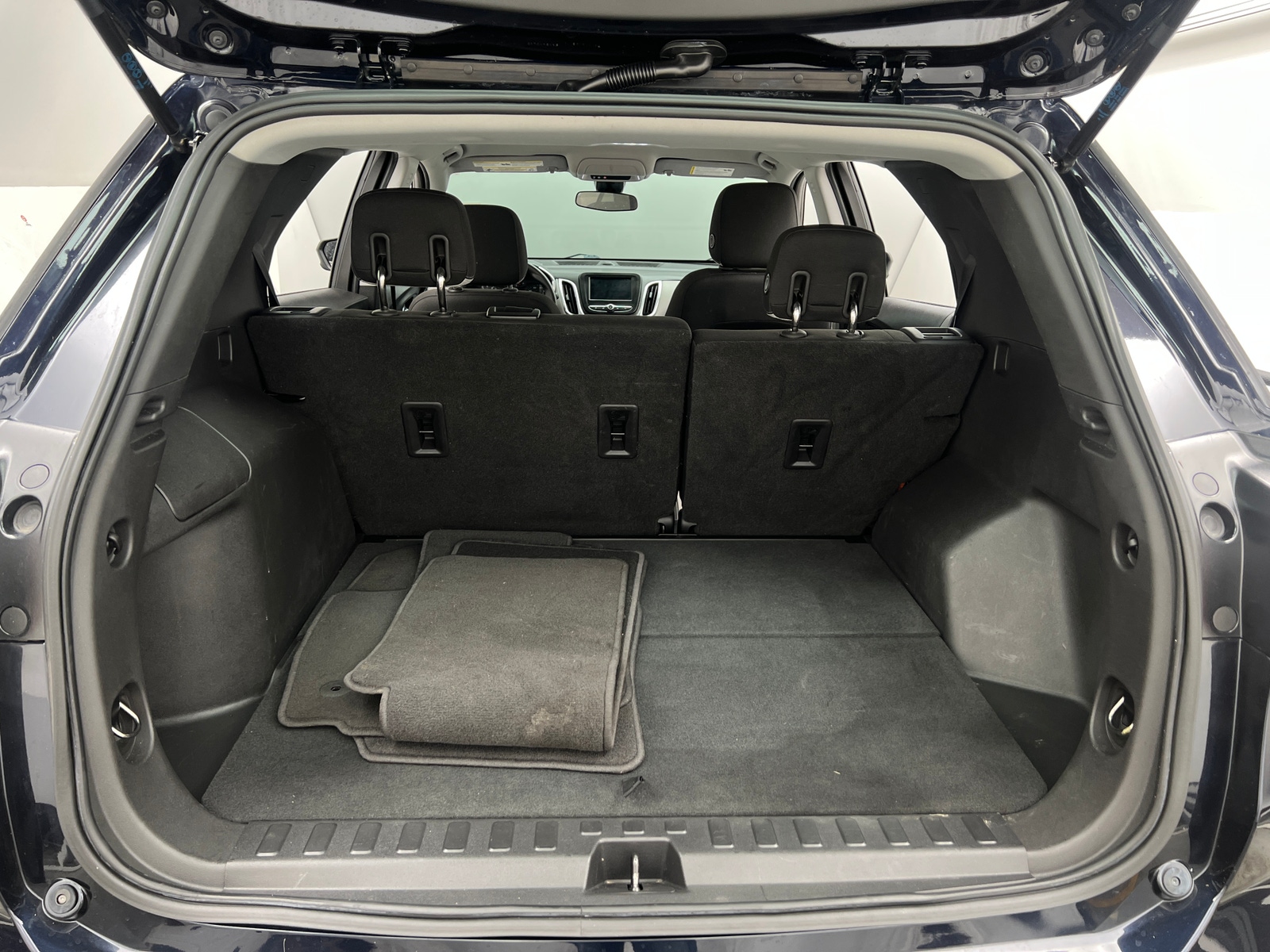 Thumbnail: 2020 Chevrolet Equinox - 7