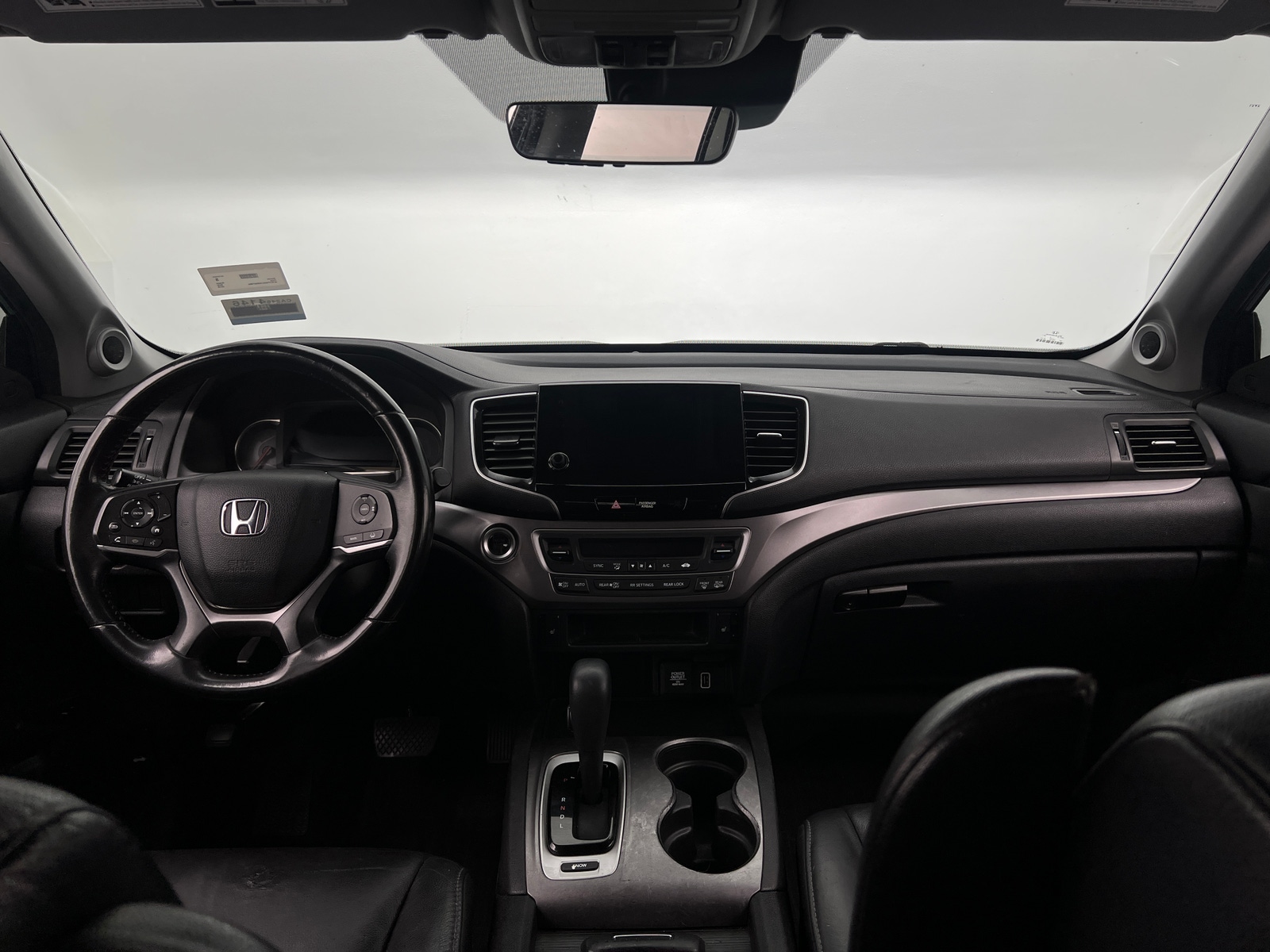 Thumbnail: 2019 Honda Pilot - 2