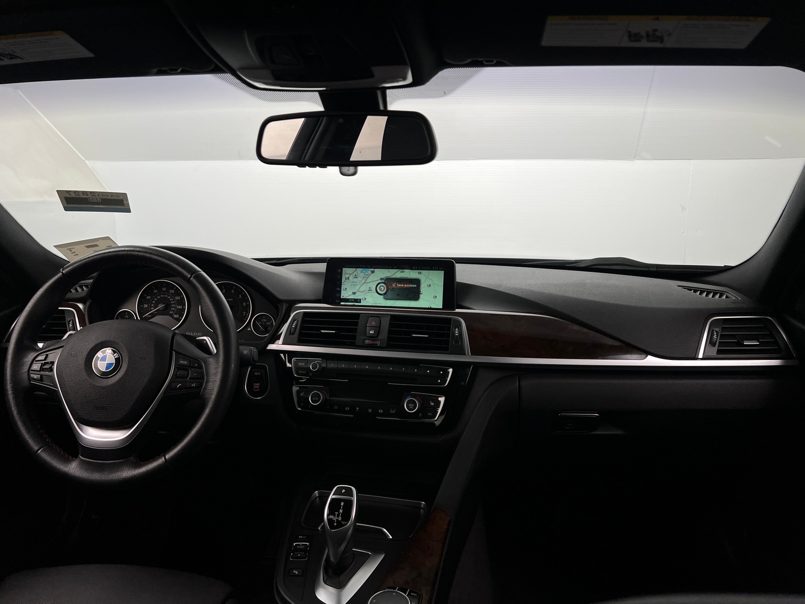 Thumbnail: 2017 BMW 3 Series - 2