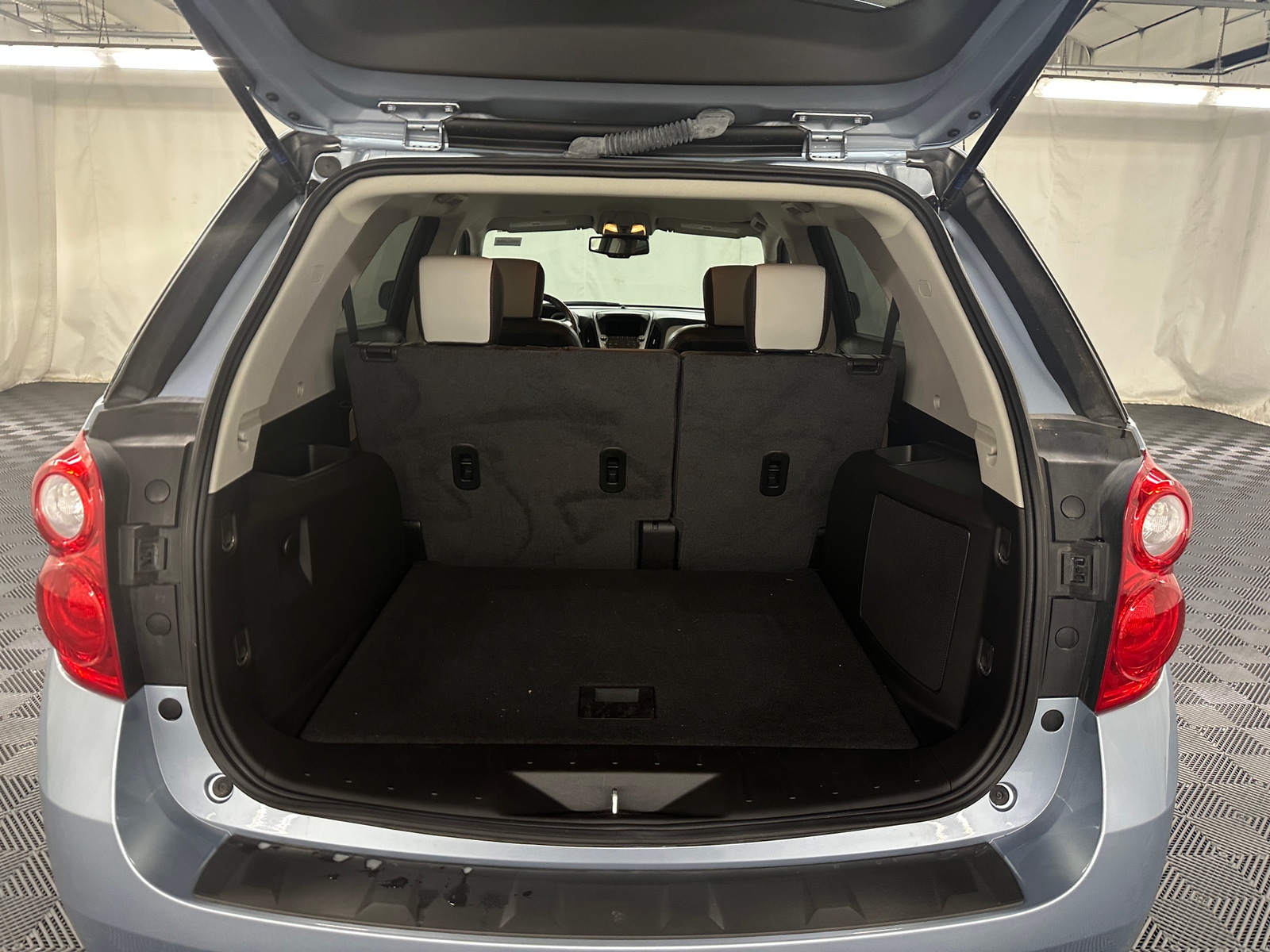 Thumbnail: 2015 Chevrolet Equinox - 6