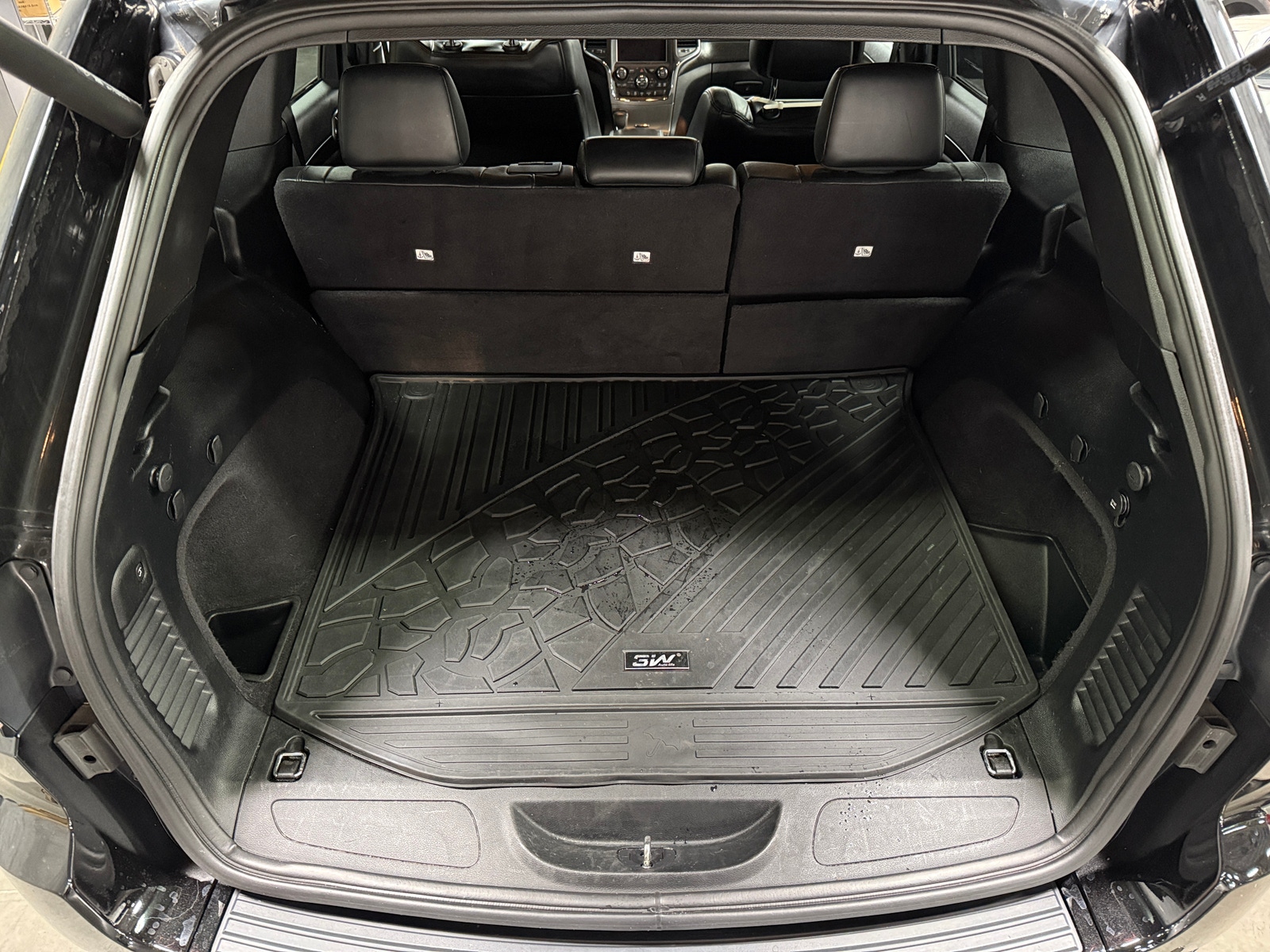 Thumbnail: 2018 Jeep Grand Cherokee - 6