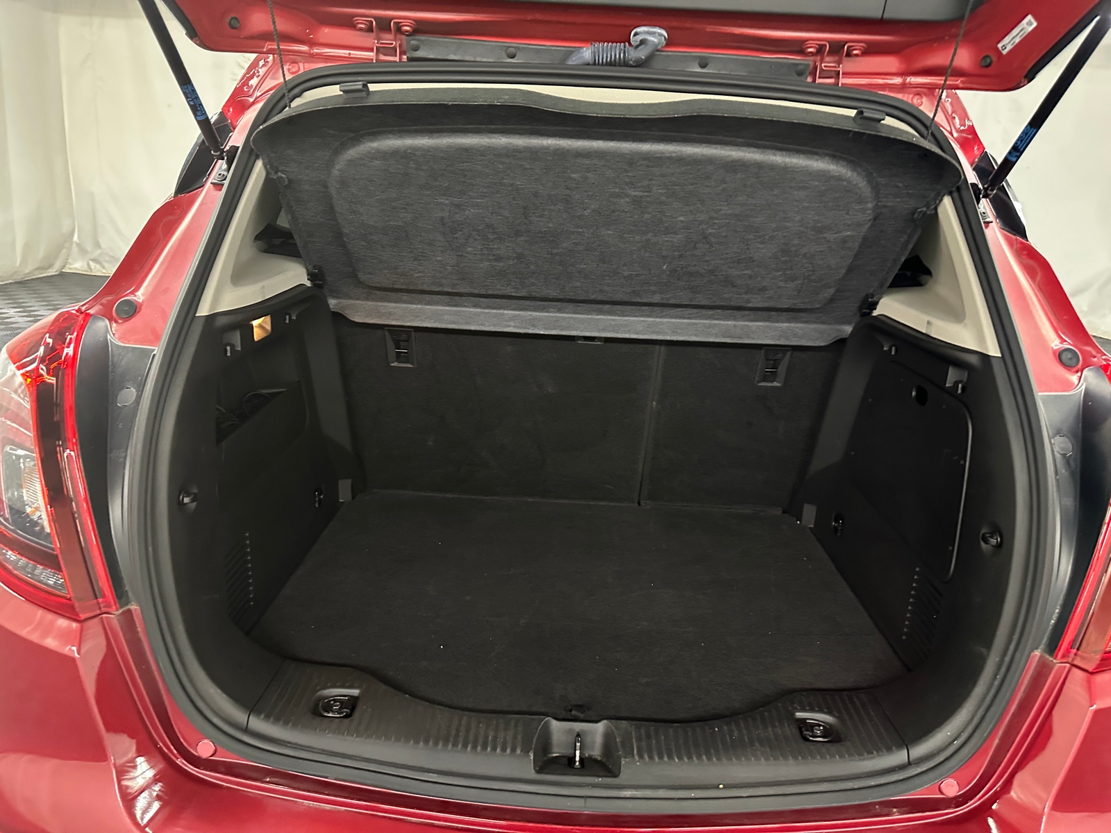 Thumbnail: 2018 Buick Encore - 7