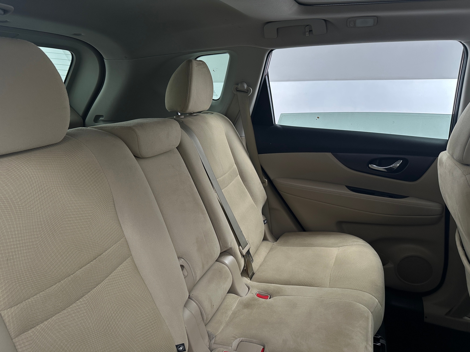 Thumbnail: 2016 Nissan Rogue - 6