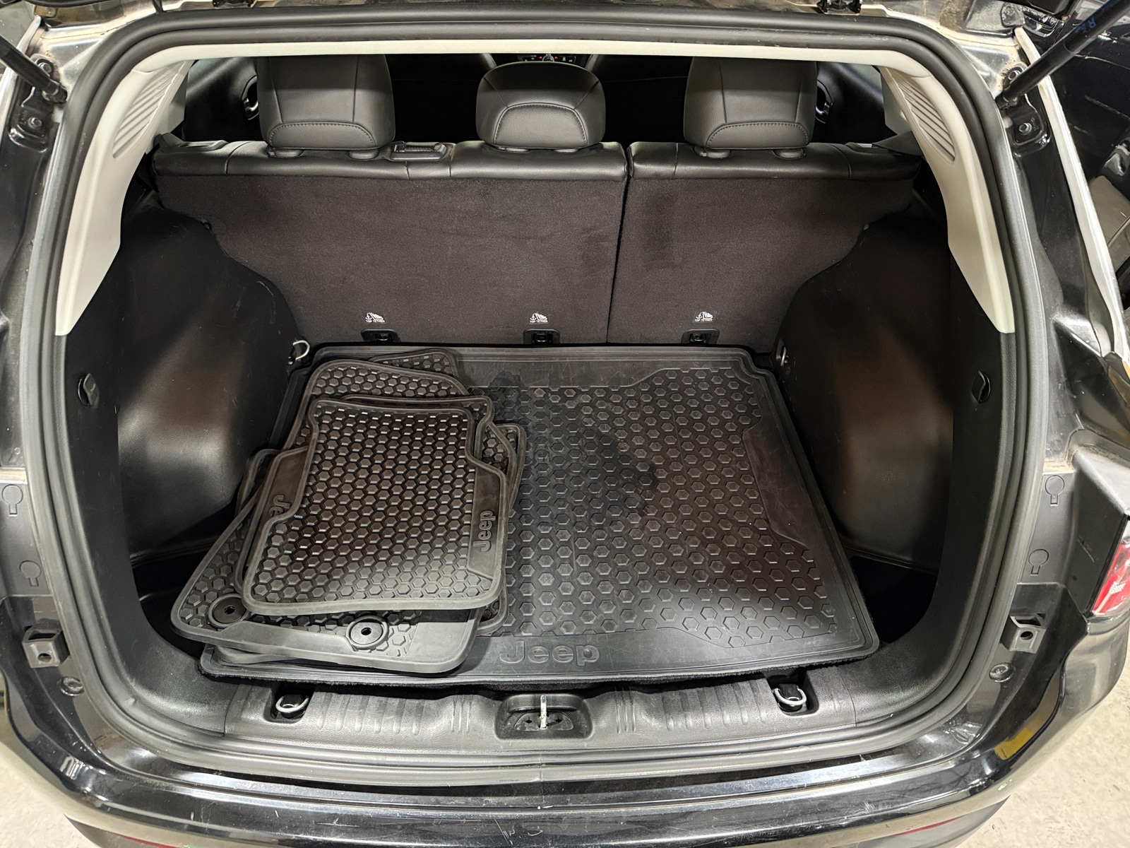 Thumbnail: 2019 Jeep Compass - 7