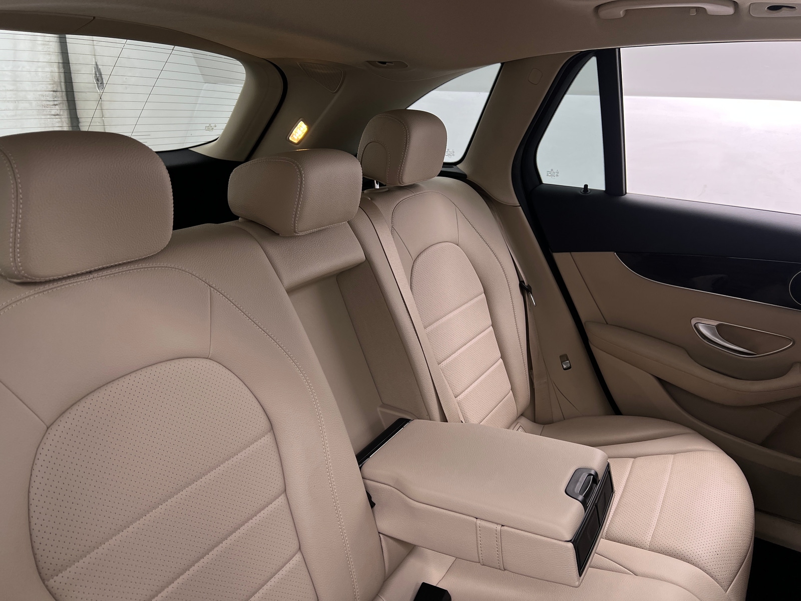 Thumbnail: 2017 Mercedes-Benz GLC - 5