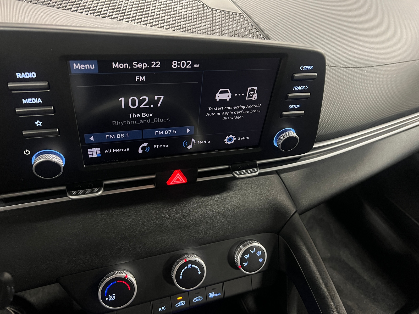 Thumbnail: 2025 Hyundai Elantra - 4