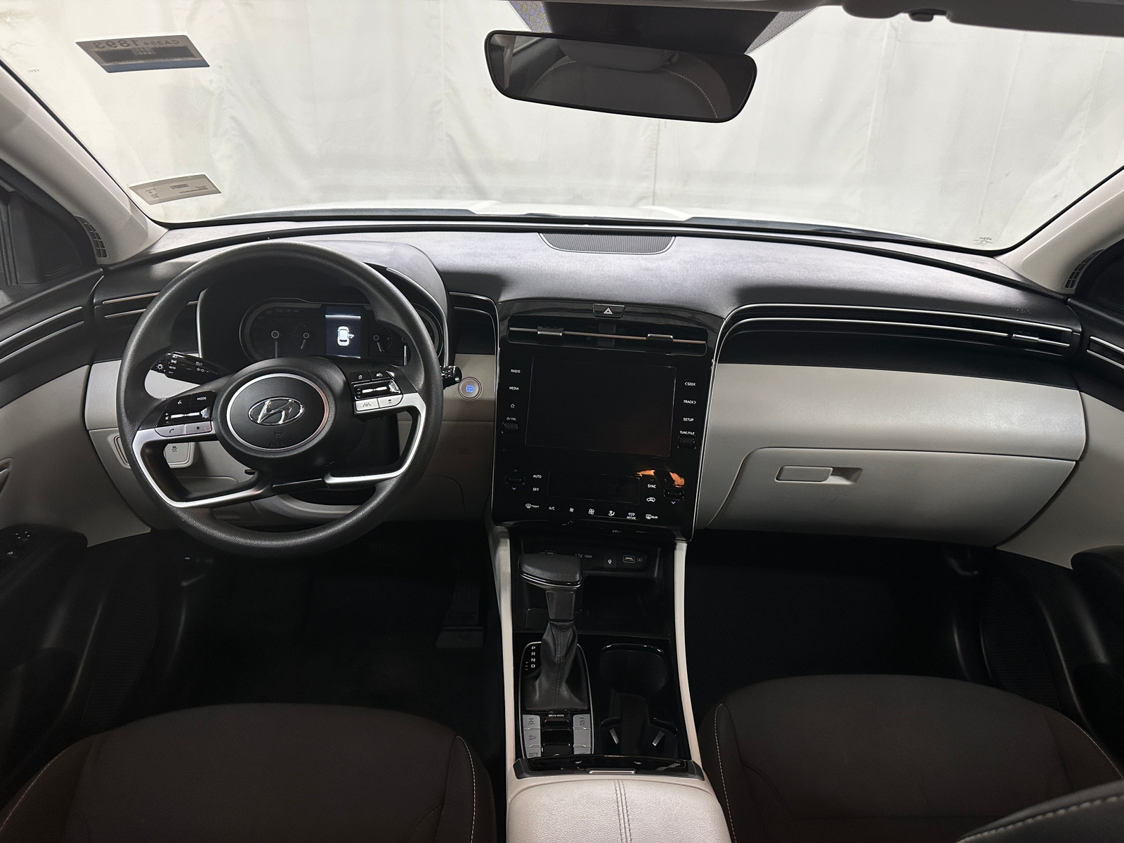 Thumbnail: 2024 Hyundai Tucson - 3