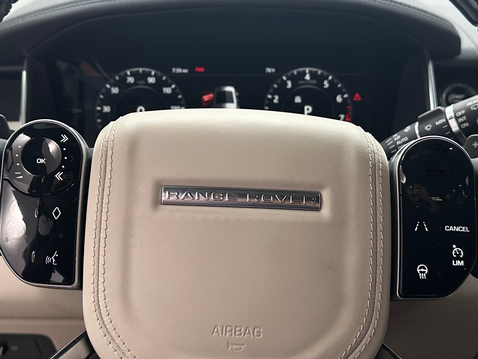 Thumbnail: 2020 Land Rover Range Rover - 4