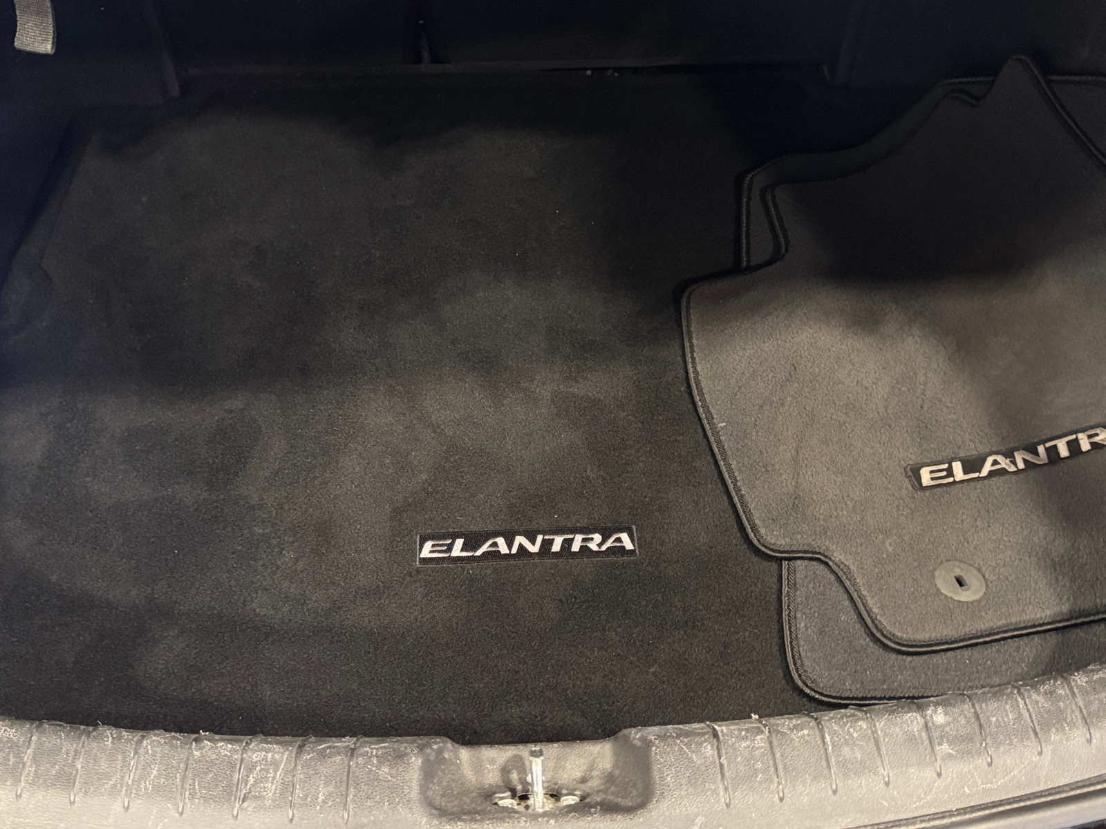 Thumbnail: 2017 Hyundai Elantra - 7