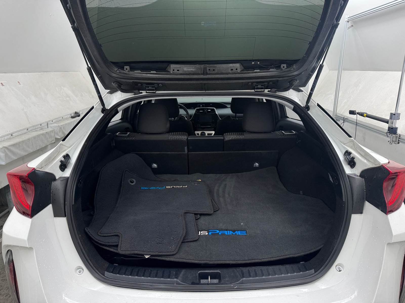 Thumbnail: 2019 Toyota Prius Prime - 7