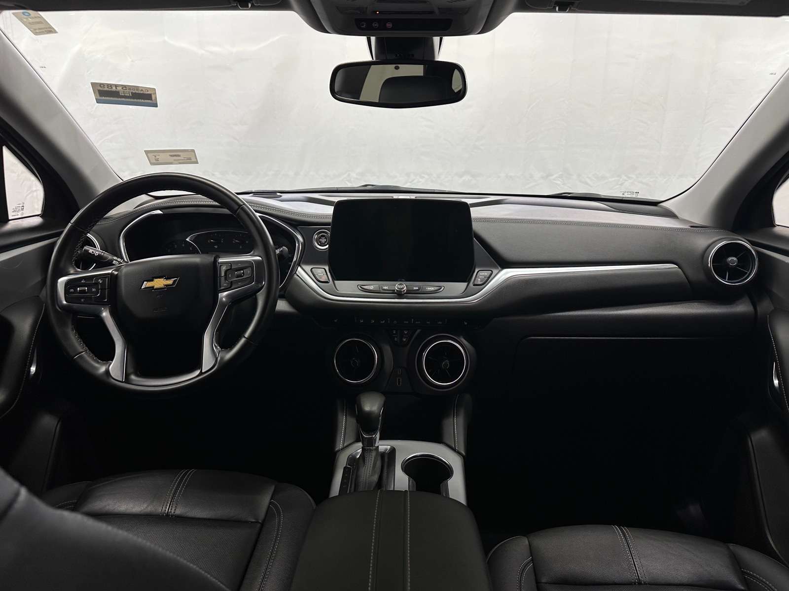 Thumbnail: 2023 Chevrolet Blazer - 2