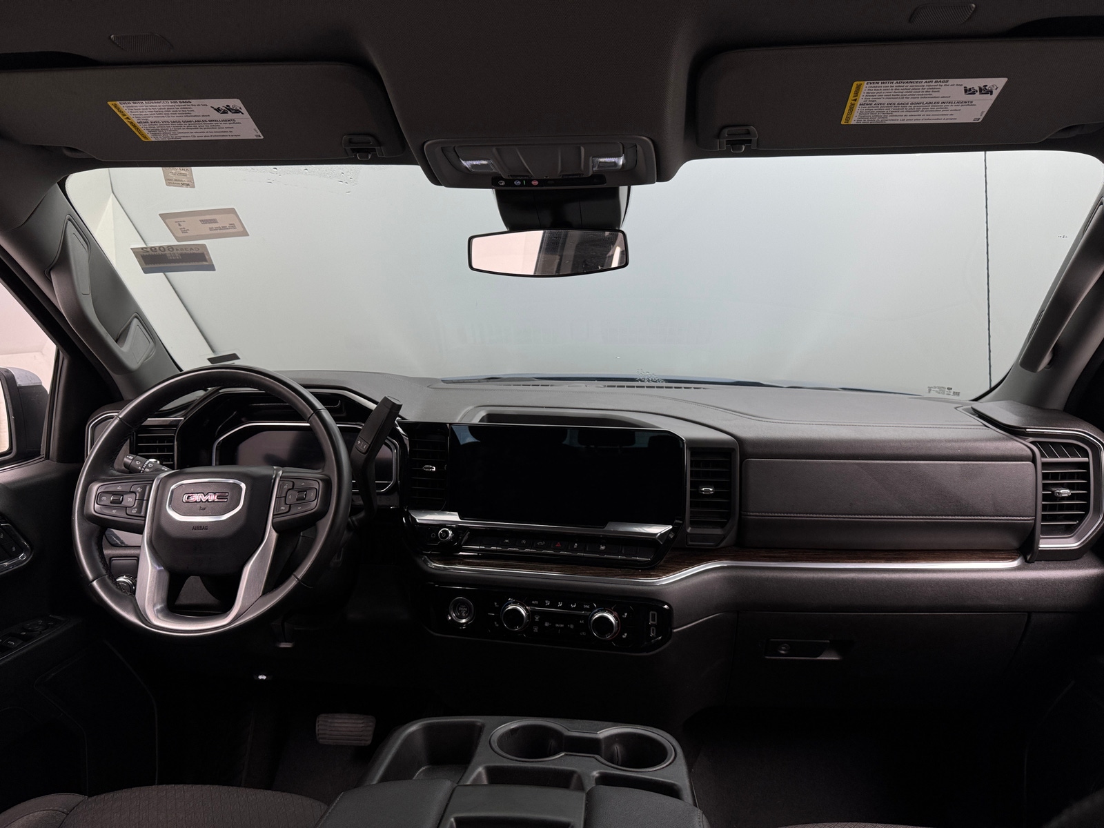 Thumbnail: 2024 GMC Sierra 1500 - 3