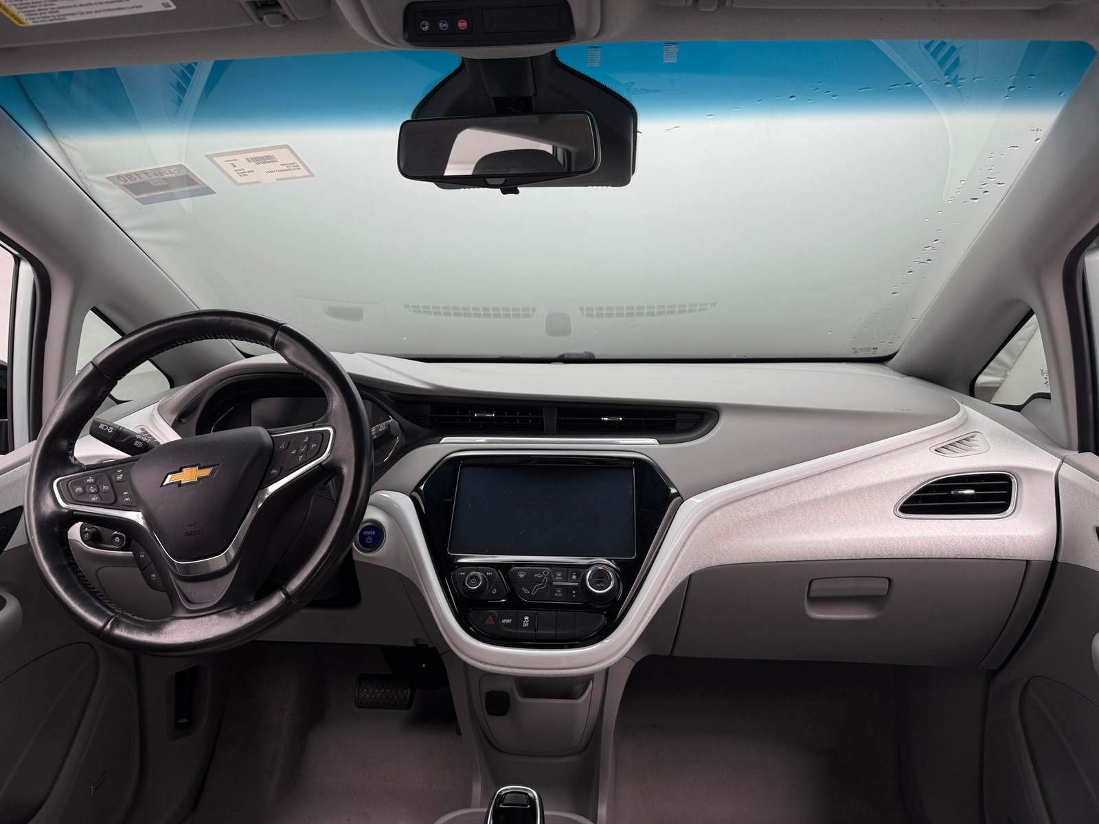 Thumbnail: 2019 Chevrolet Bolt EV - 2