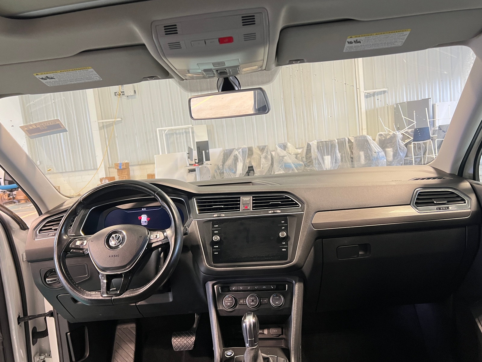 Thumbnail: 2019 Volkswagen Tiguan - 2