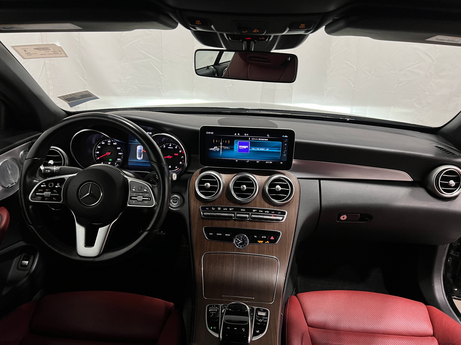 Thumbnail: 2019 Mercedes-Benz C-Class - 2