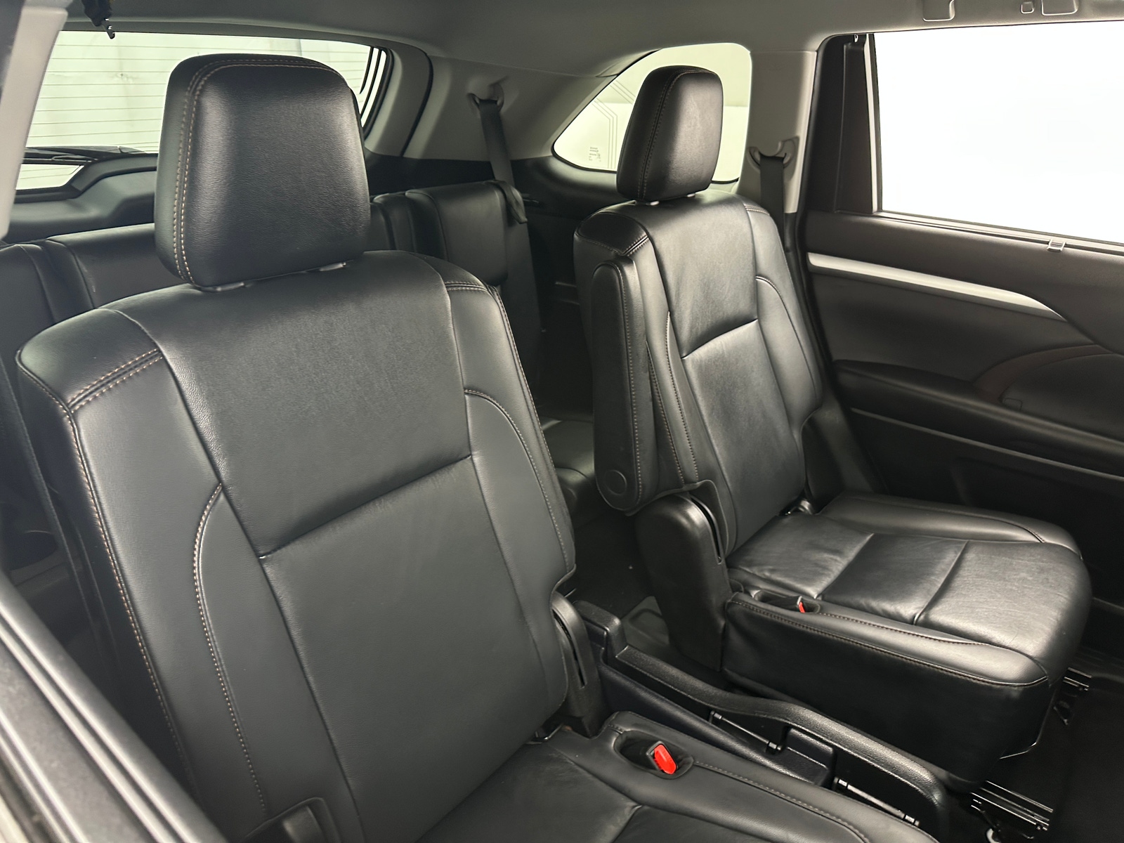 Thumbnail: 2019 Toyota Highlander - 5