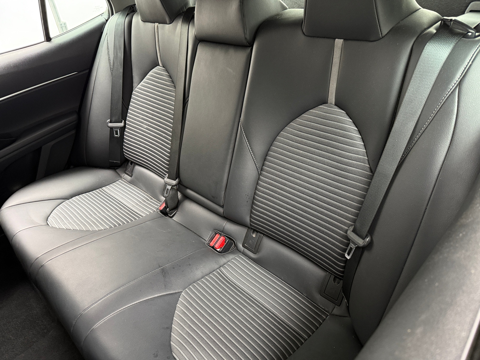 Thumbnail: 2019 Toyota Camry - 6