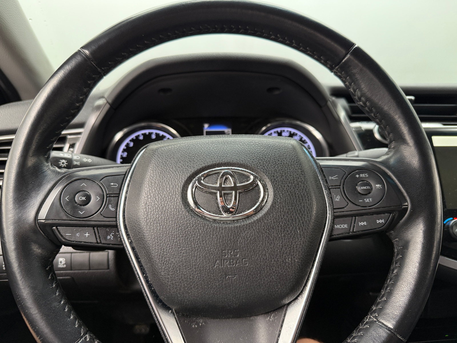 Thumbnail: 2019 Toyota Camry - 5