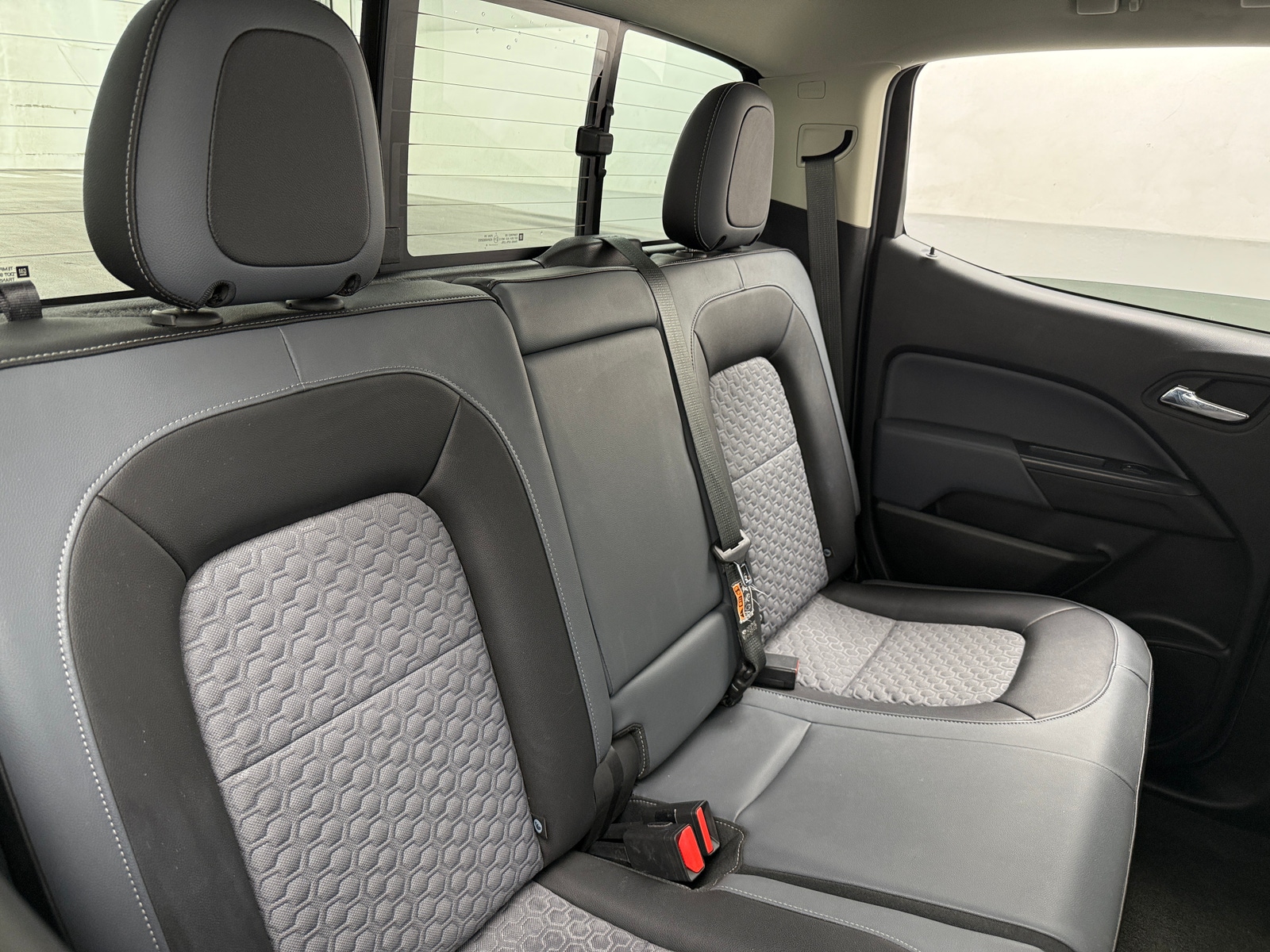 Thumbnail: 2018 Chevrolet Colorado - 5