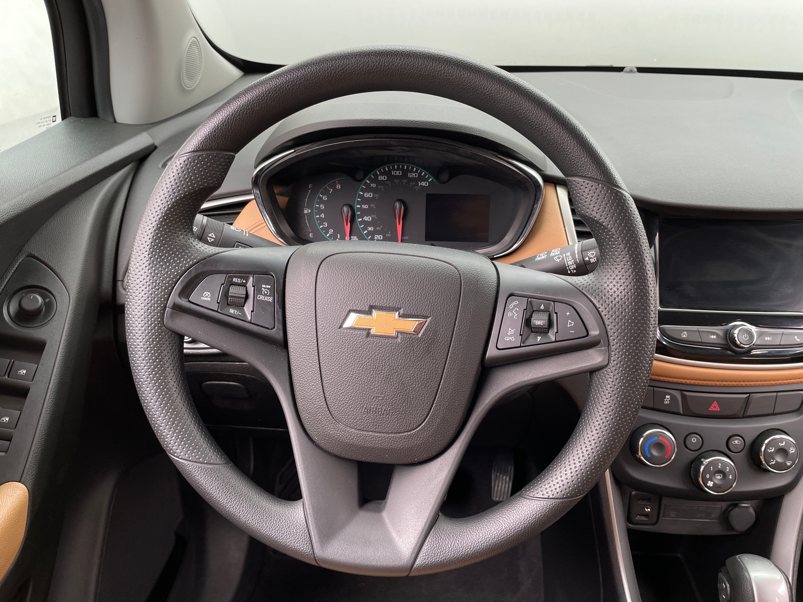 Thumbnail: 2019 Chevrolet Trax - 5