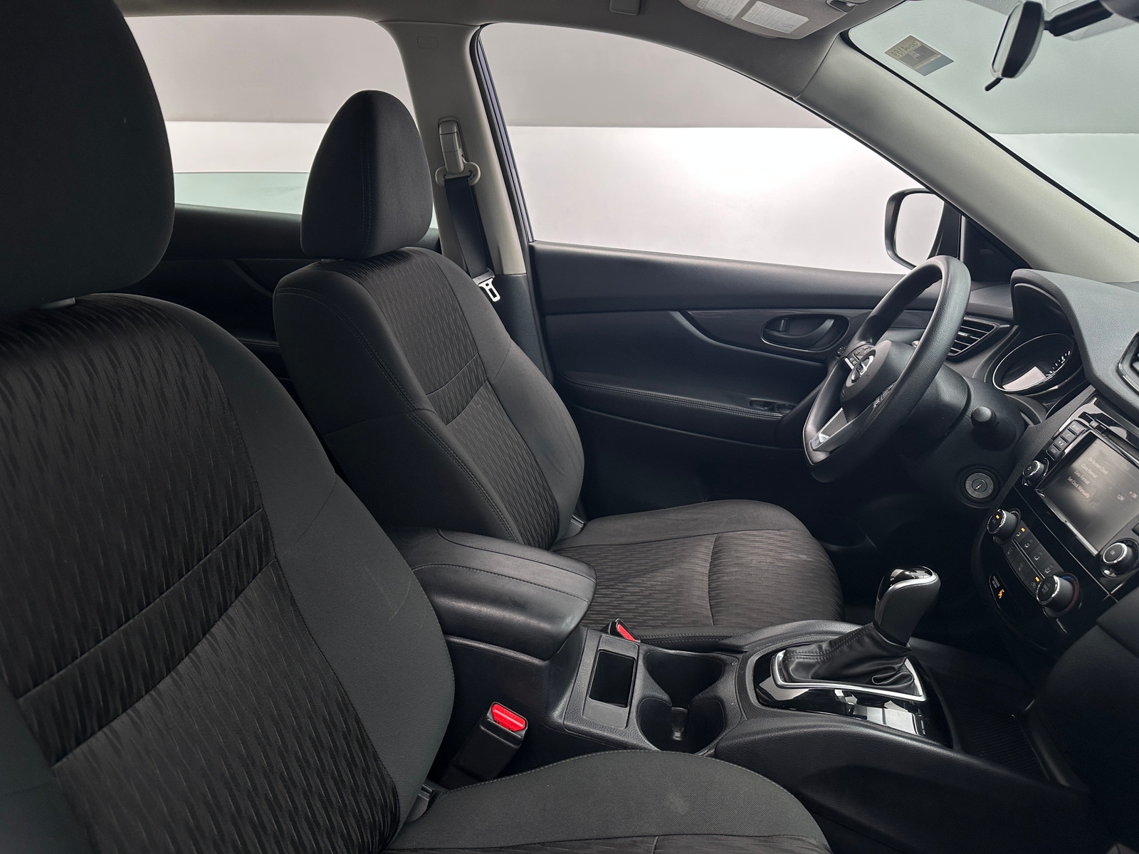 Thumbnail: 2020 Nissan Rogue - 2