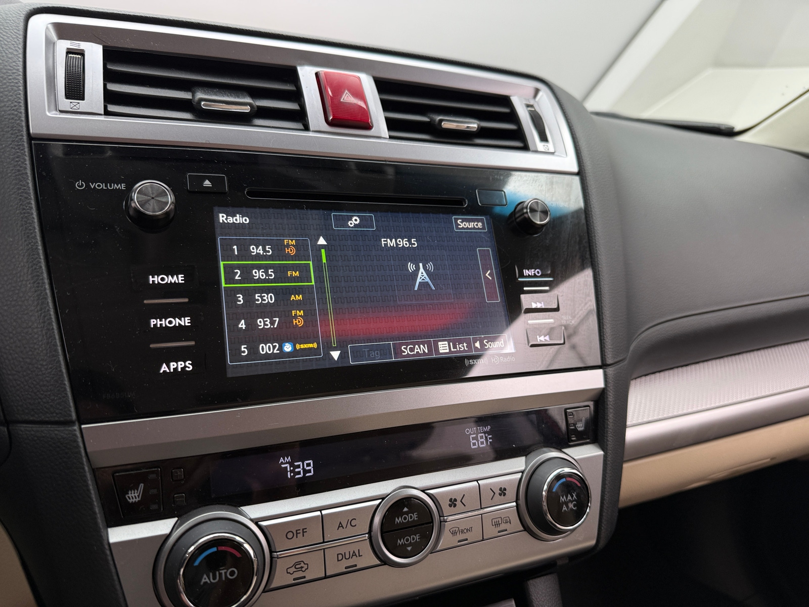 Thumbnail: 2016 Subaru Outback - 4