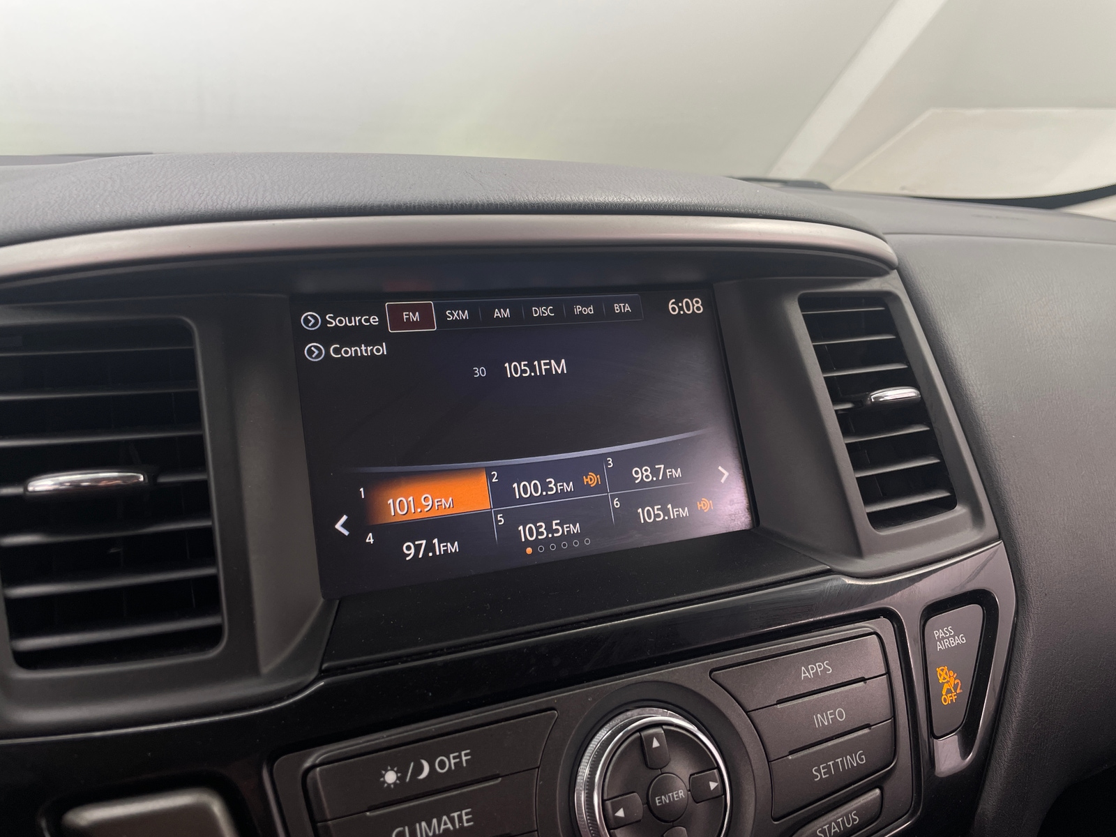 Thumbnail: 2019 Nissan Pathfinder - 4
