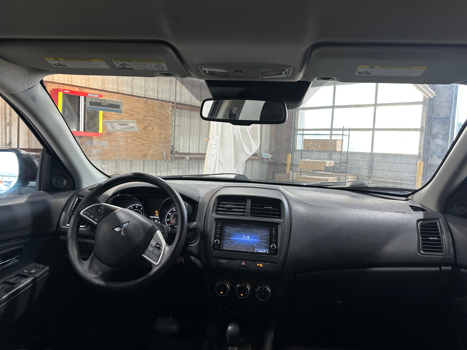 Thumbnail: 2021 Mitsubishi Outlander Sport - 3