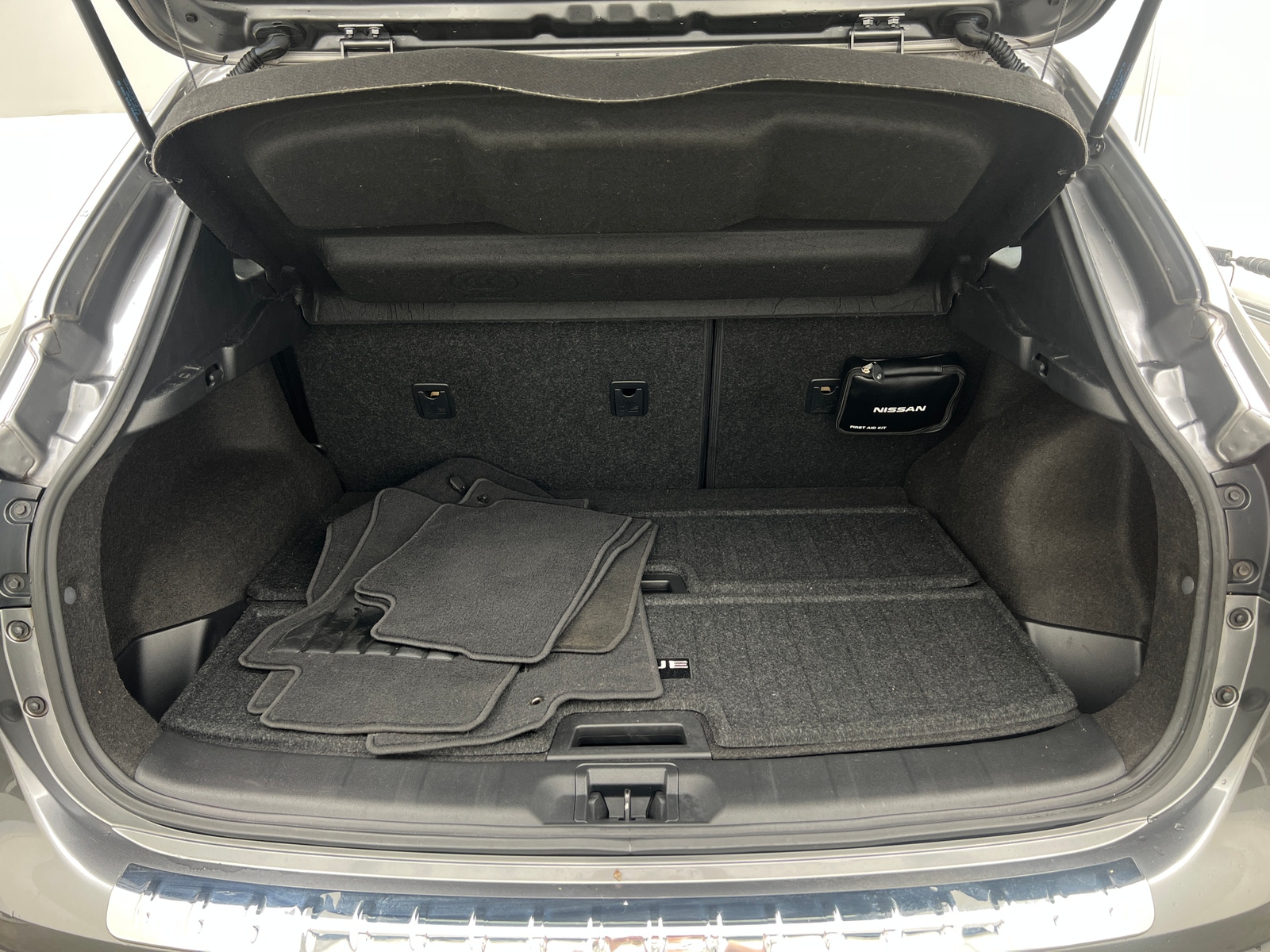 Thumbnail: 2019 Nissan Rogue Sport - 6