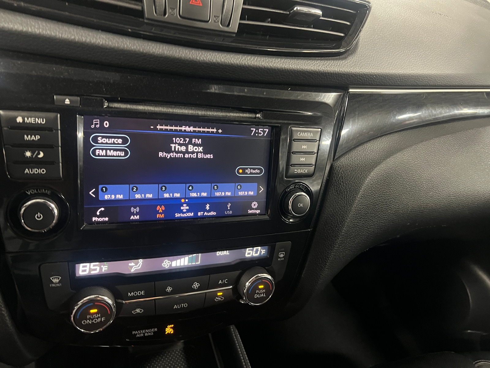 Thumbnail: 2019 Nissan Rogue Sport - 3