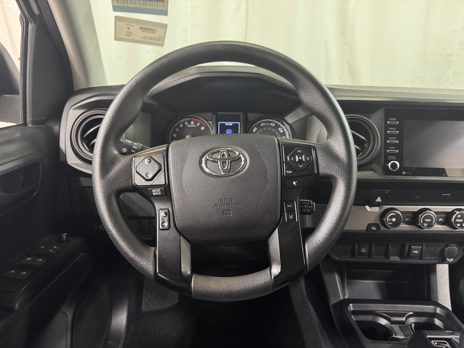 Thumbnail: 2021 Toyota Tacoma - 5