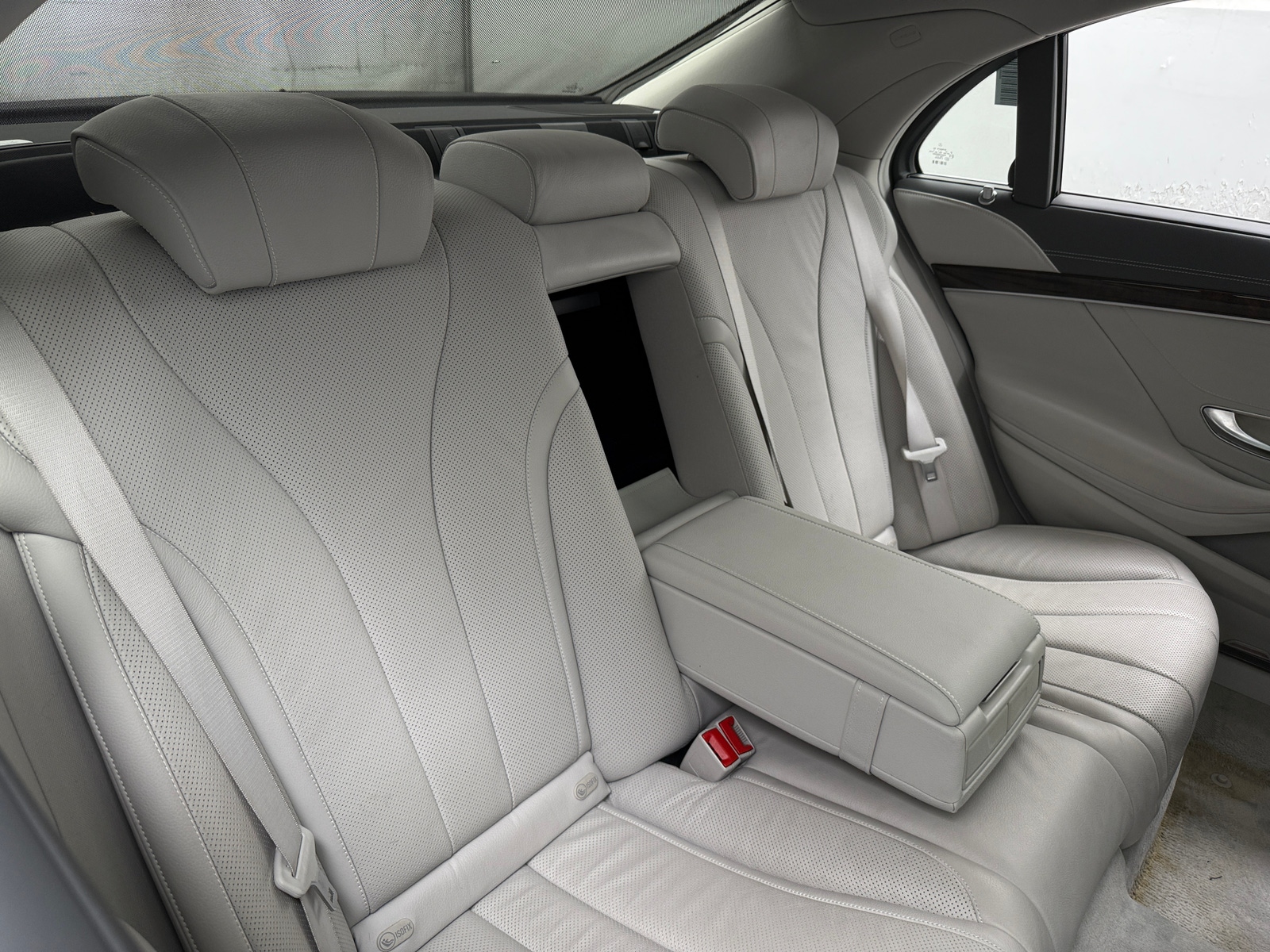 Thumbnail: 2015 Mercedes-Benz S-Class - 5