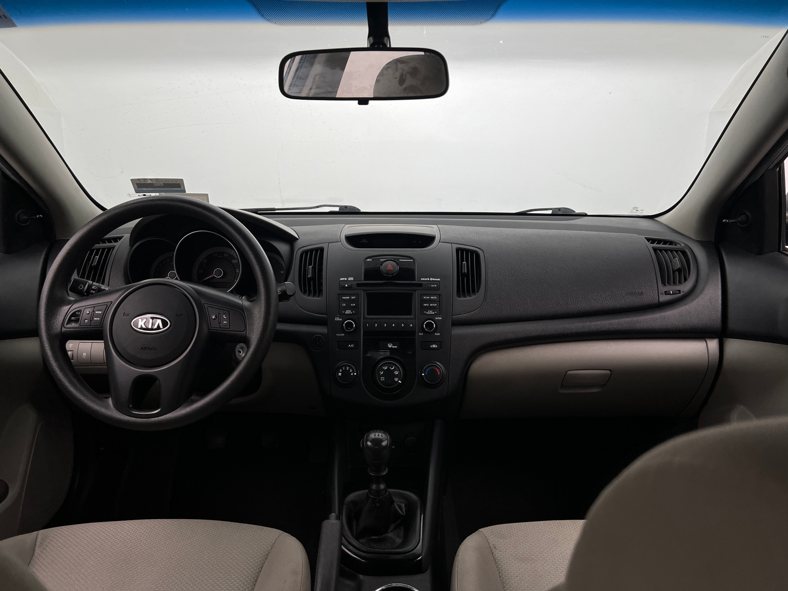 Thumbnail: 2012 Kia Forte - 3