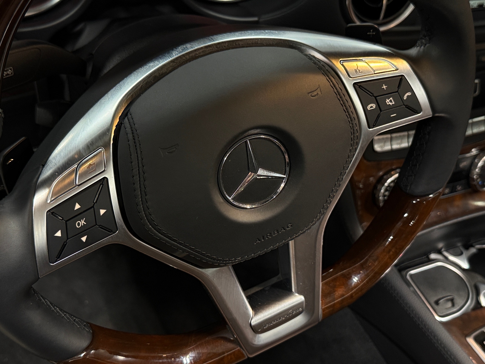 Thumbnail: 2014 Mercedes-Benz SL-Class - 4