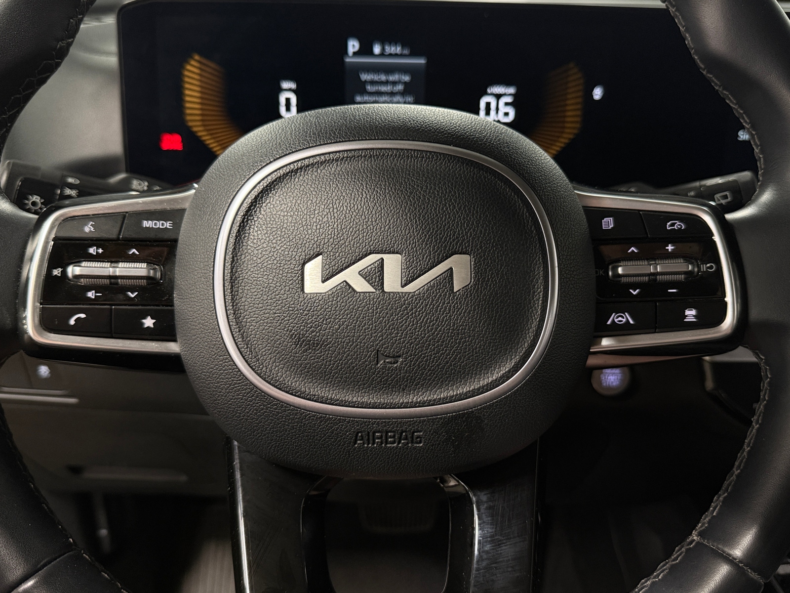 Thumbnail: 2024 Kia Sorento - 4