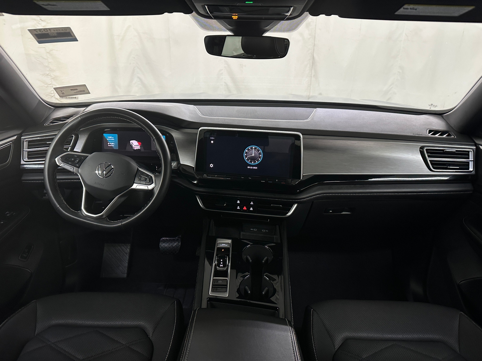 Thumbnail: 2024 Volkswagen Atlas - 2