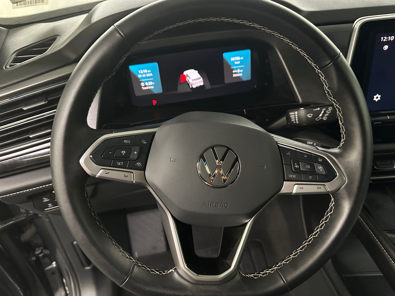Thumbnail: 2024 Volkswagen Atlas - 4