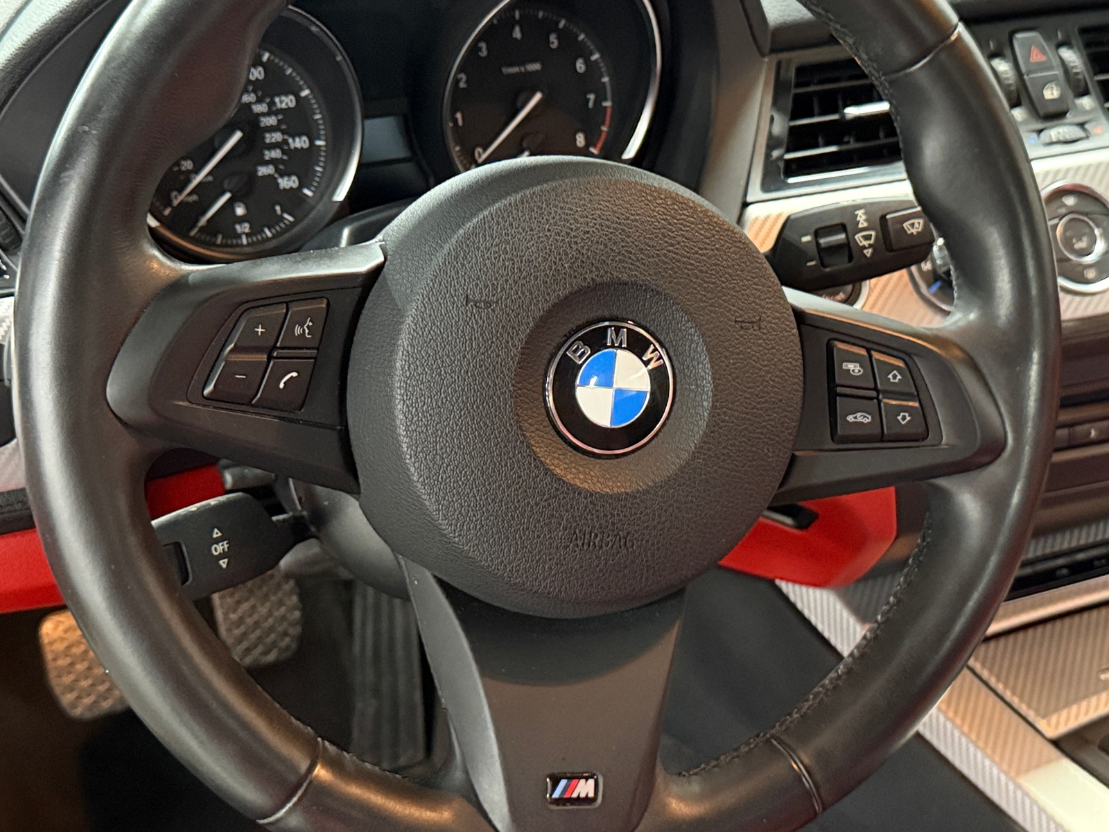Thumbnail: 2014 BMW Z4 - 4