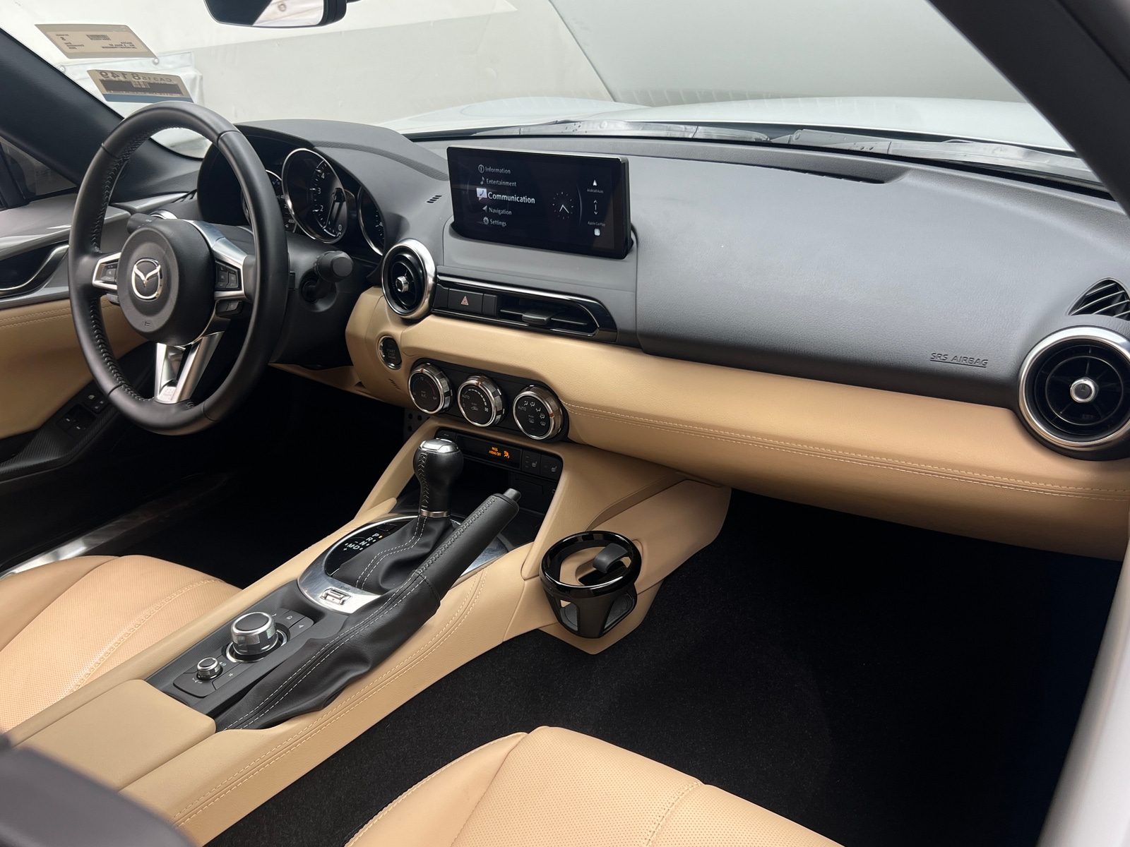 Thumbnail: 2024 Mazda MX-5 Miata - 2