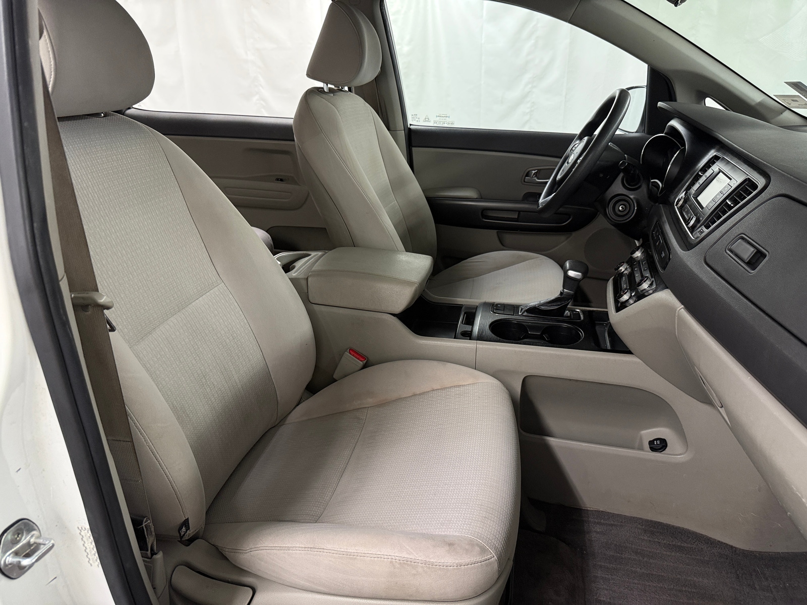 Thumbnail: 2017 Kia Sedona - 2