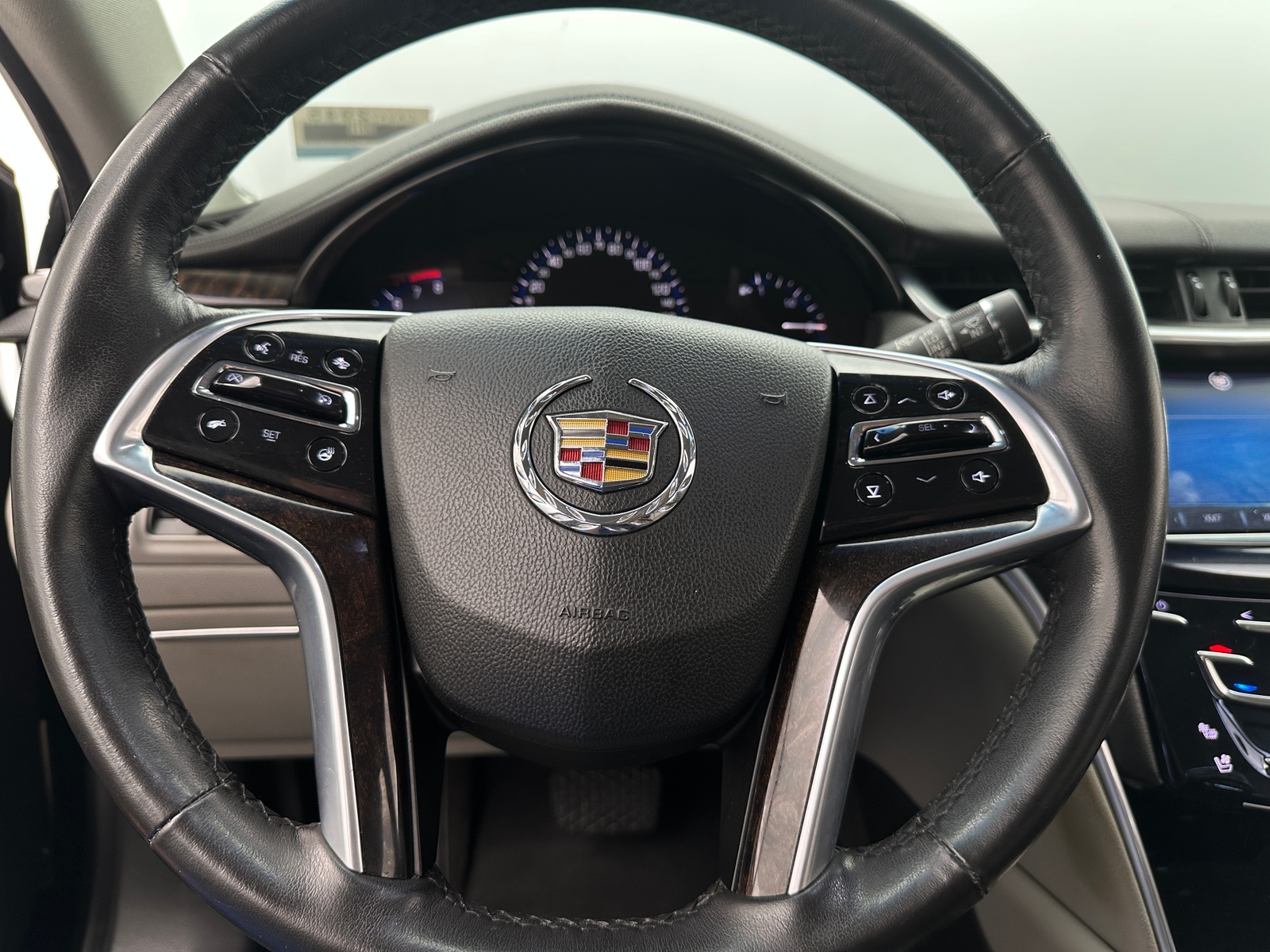 Thumbnail: 2013 Cadillac XTS - 4